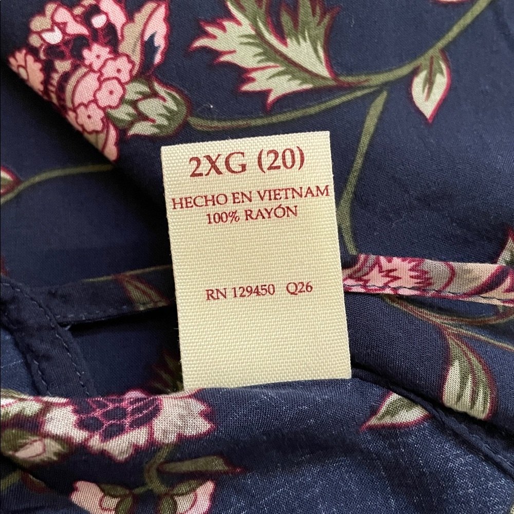 Faded Glory Navy‎ Floral Bell Sleeve Crisscross Back Top size 2X - Picture 9 of 15